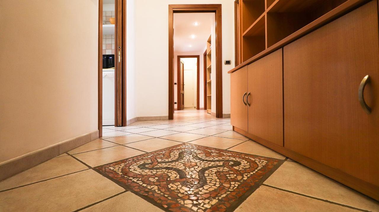 Apartment Il Tettuccio Di Valerio Rom Exterior foto