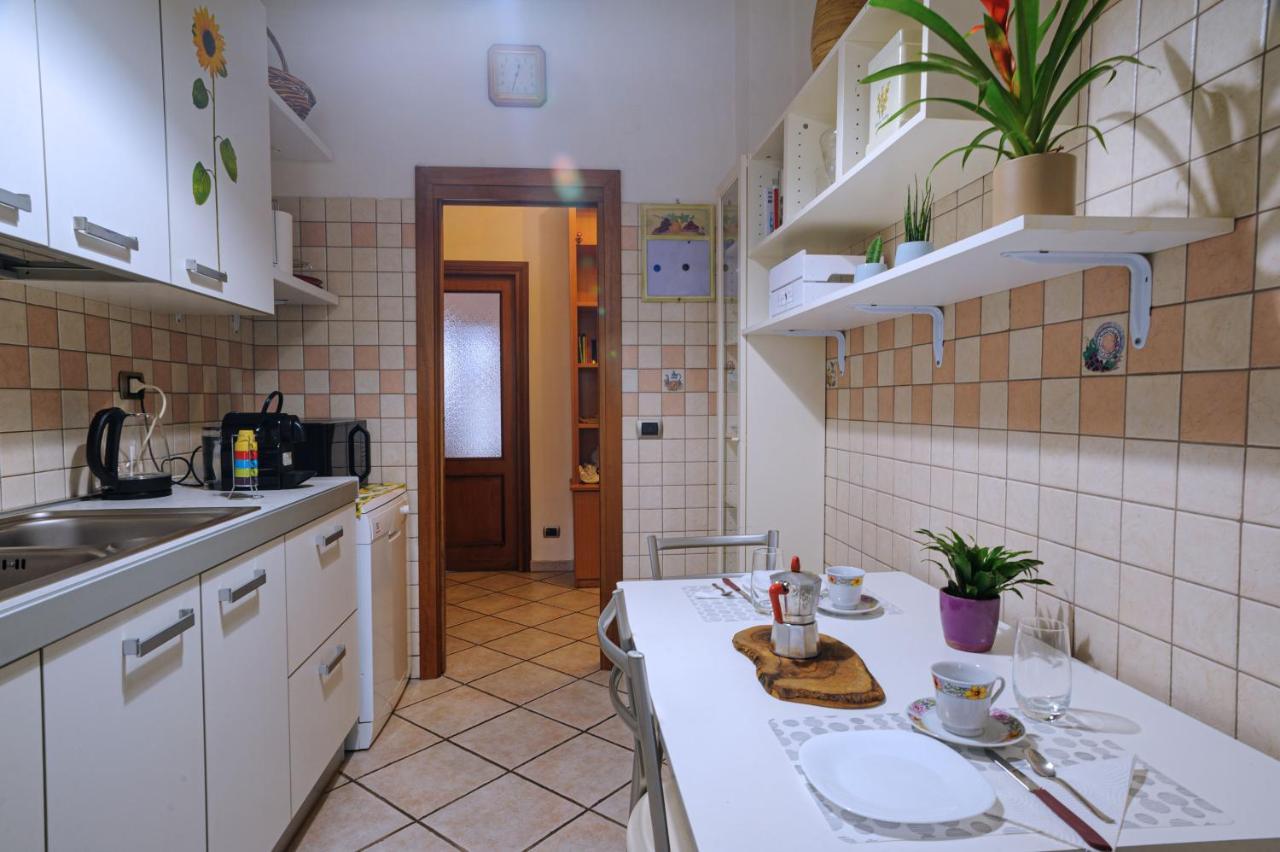 Apartment Il Tettuccio Di Valerio Rom Exterior foto